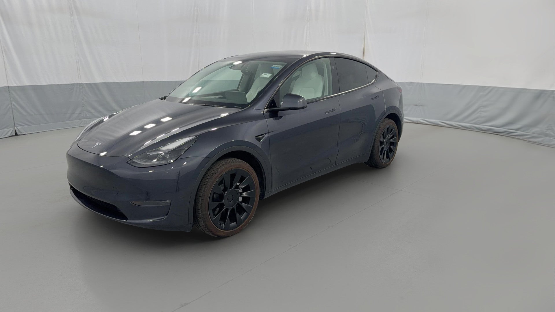 2024 Tesla Model Y vehicle photo