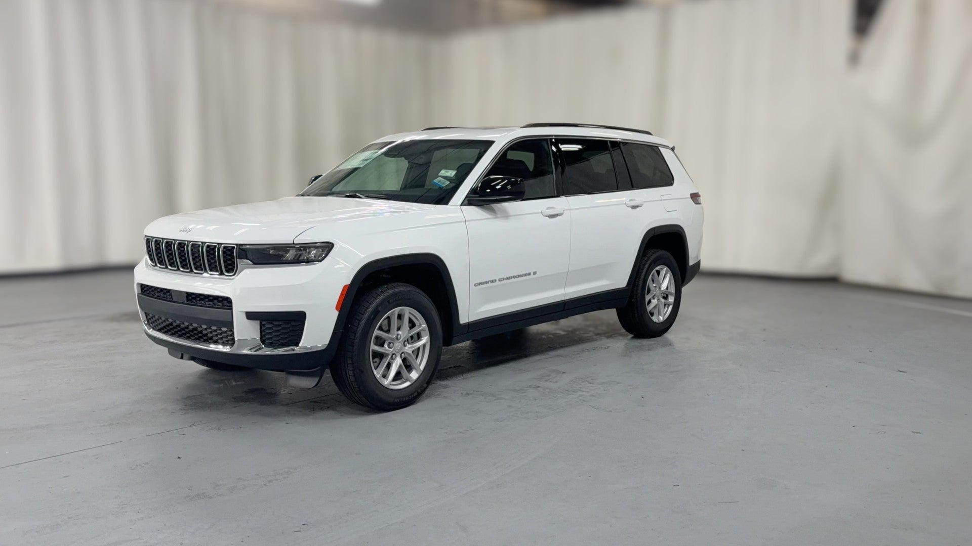 2026 Jeep Grand Cherokee L vehicle photo
