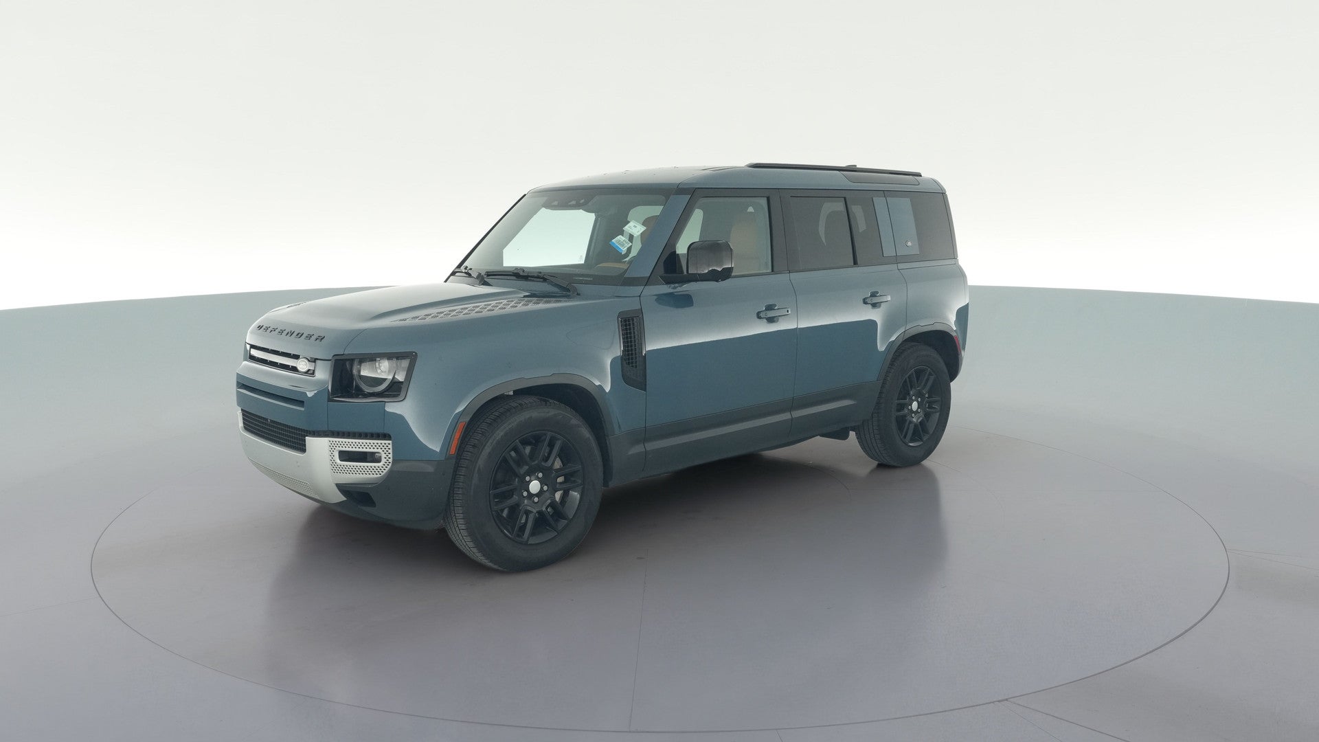 2024 Land Rover Defender 110 vehicle photo