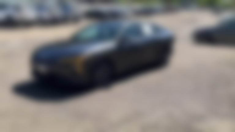 2025 Kia K4 vehicle photo