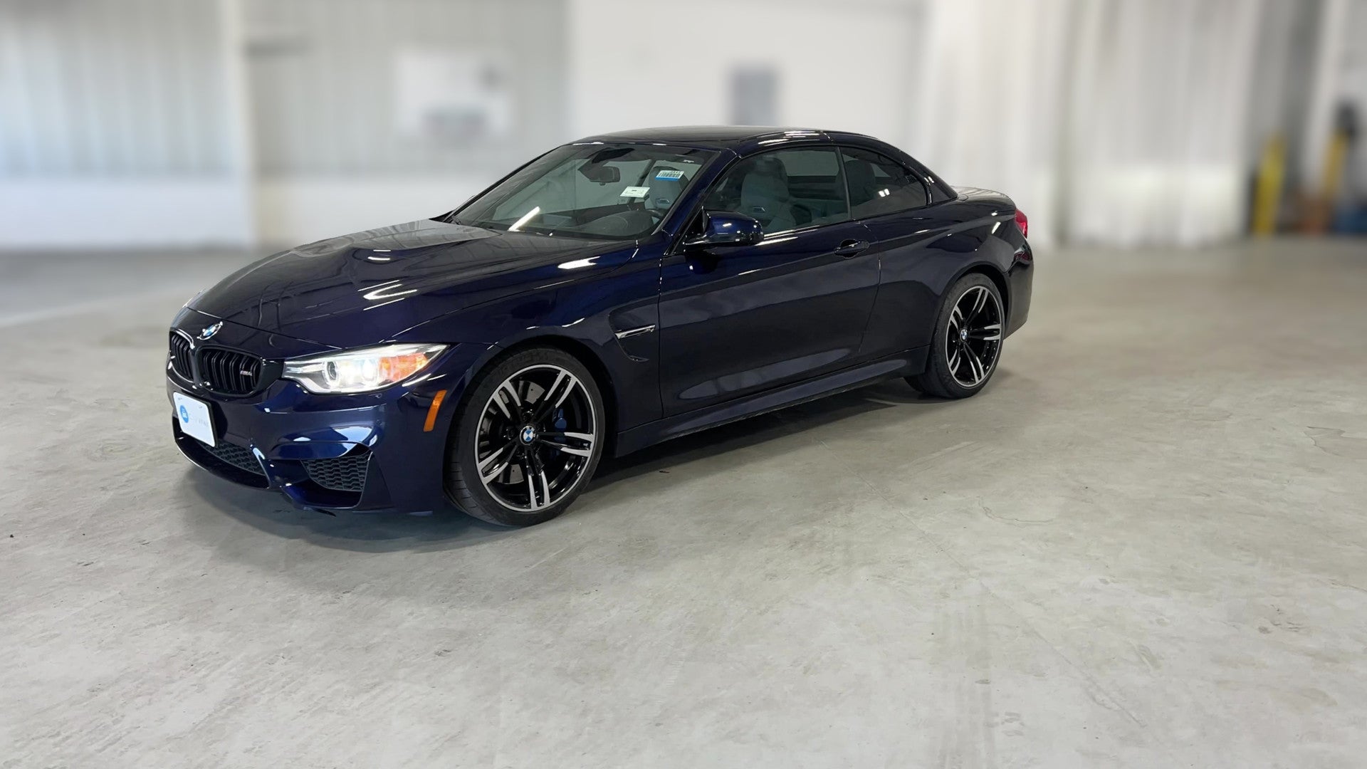 2016 BMW M4 vehicle photo