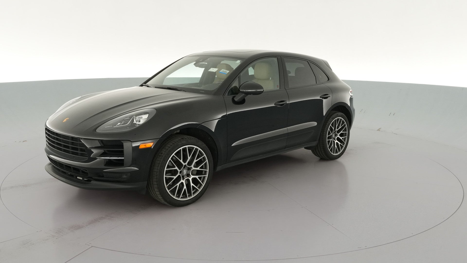 2020 Porsche Macan vehicle photo