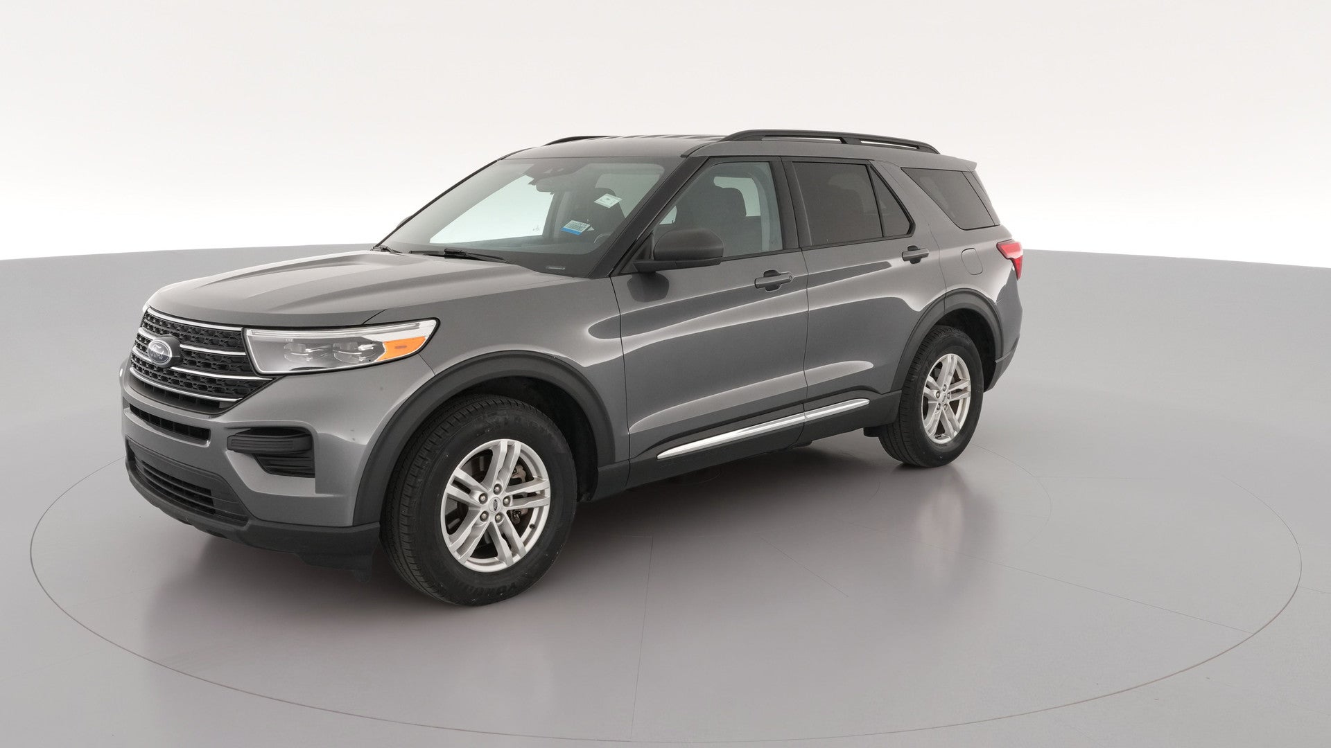 2021 Ford Explorer vehicle photo