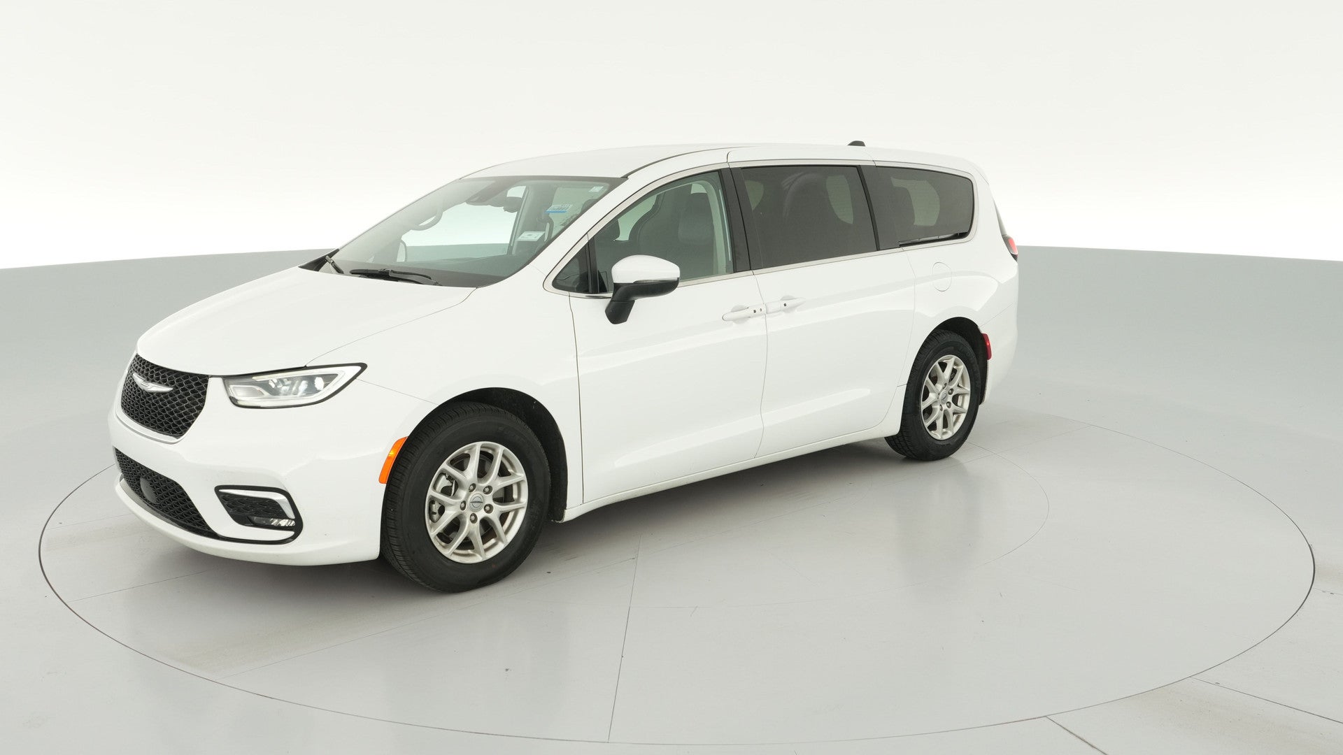 2023 Chrysler Pacifica vehicle photo