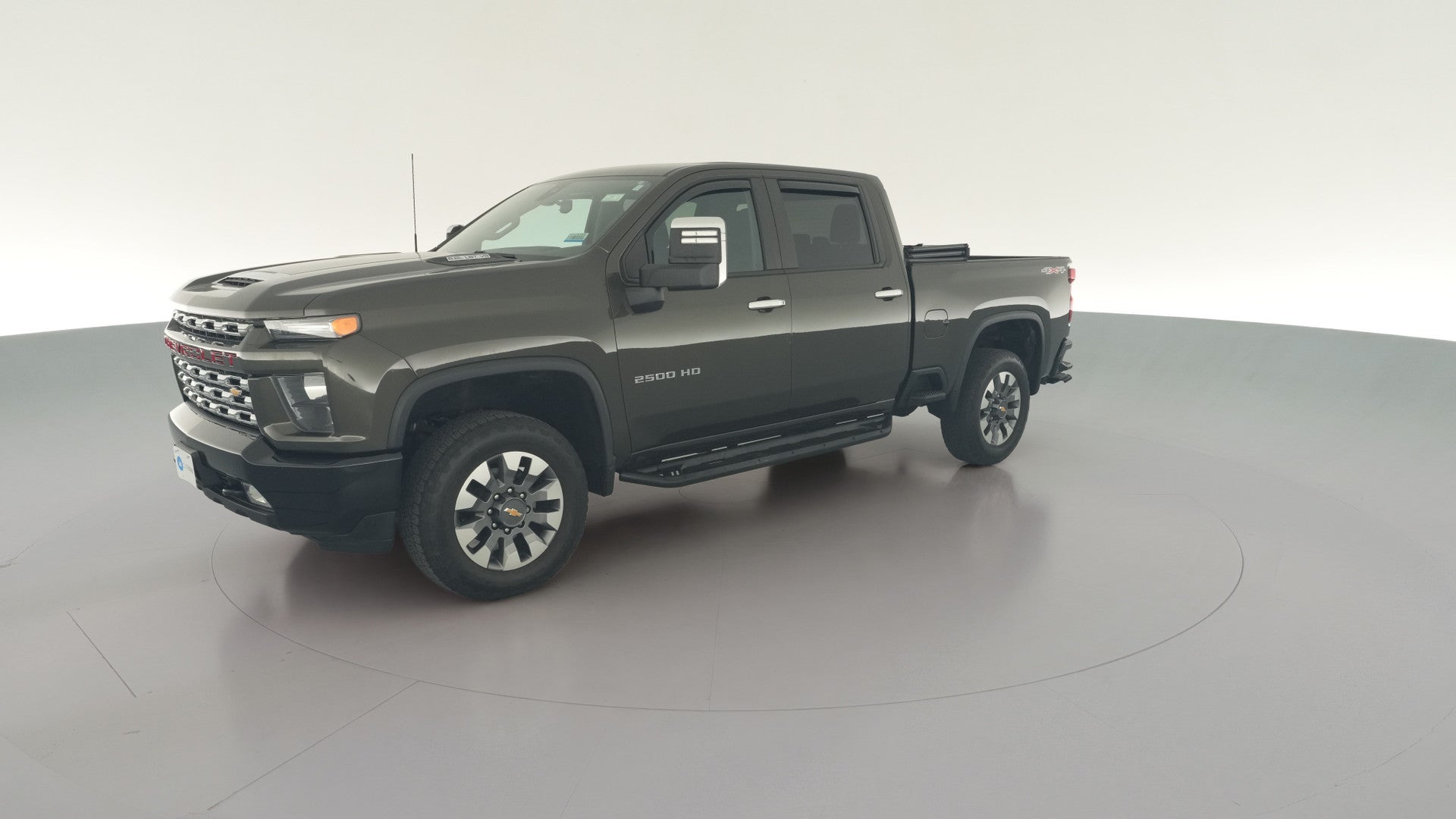 2022 Chevrolet Silverado 2500 HD Crew Cab vehicle photo