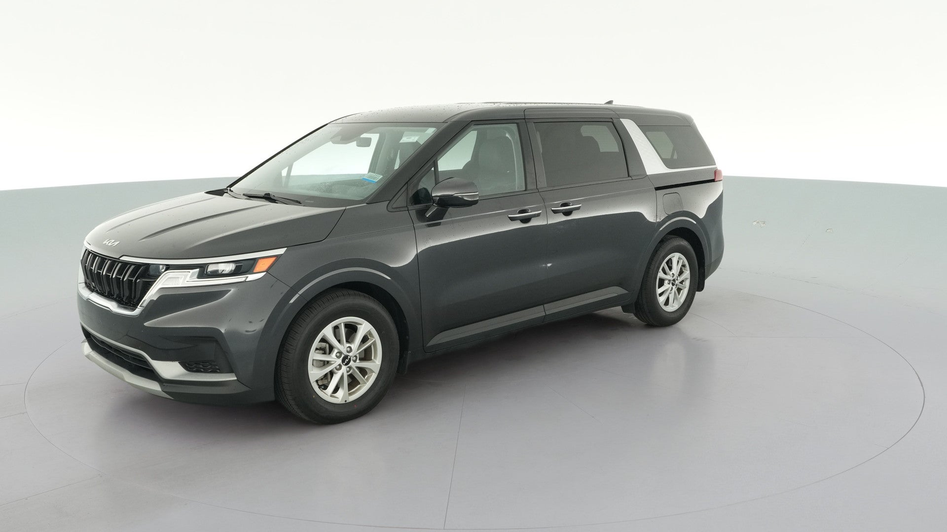 2022 Kia Carnival vehicle photo
