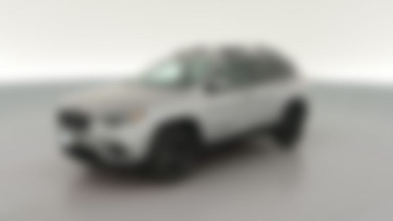 2019 Jeep Cherokee vehicle photo