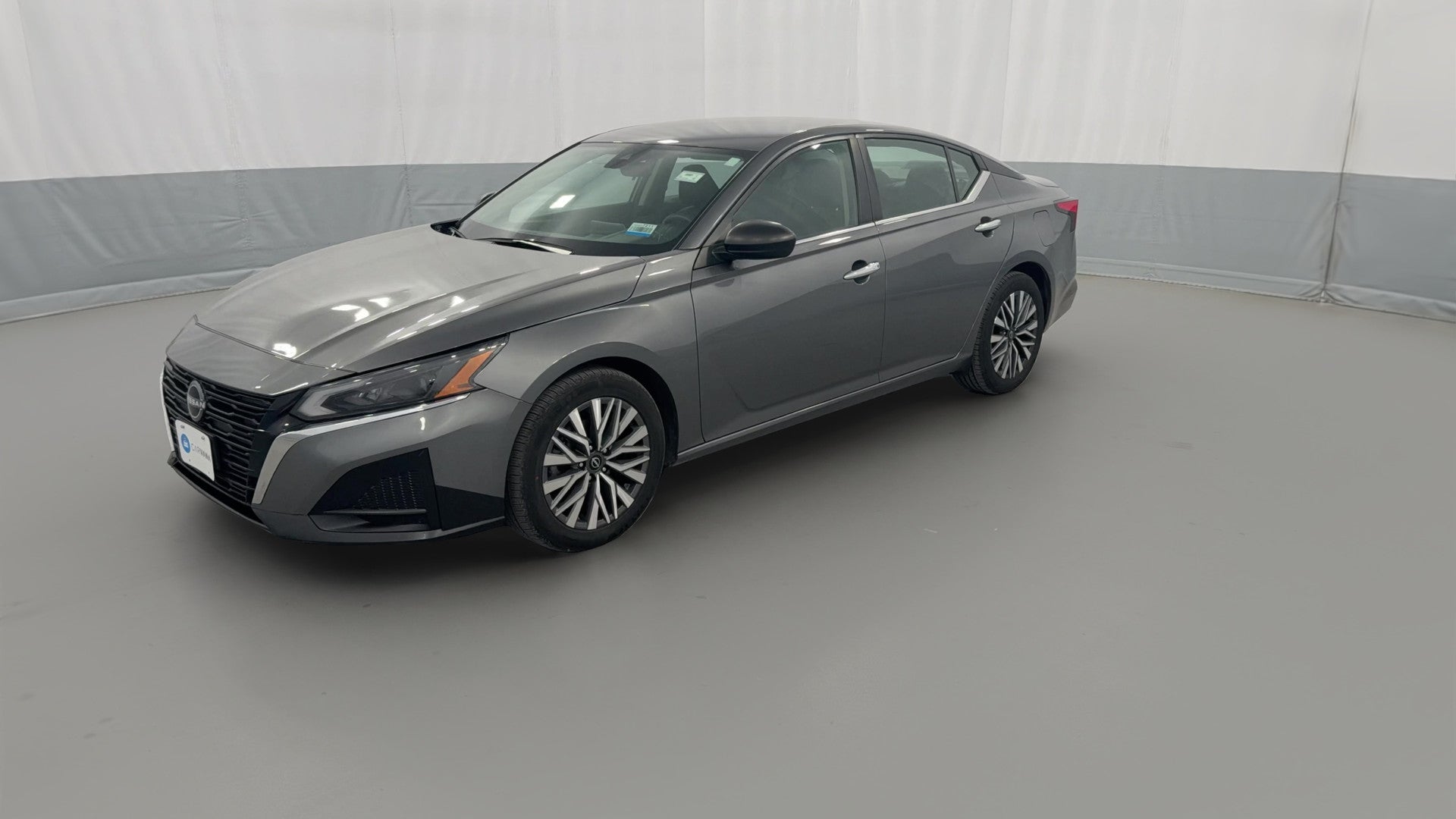 2024 Nissan Altima vehicle photo