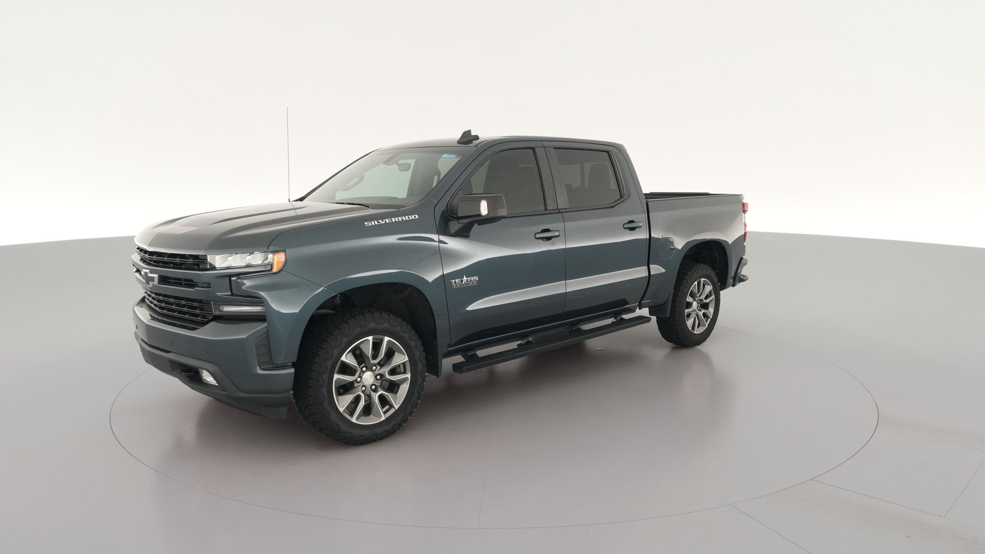 2021 Chevrolet Silverado 1500 Crew Cab vehicle photo