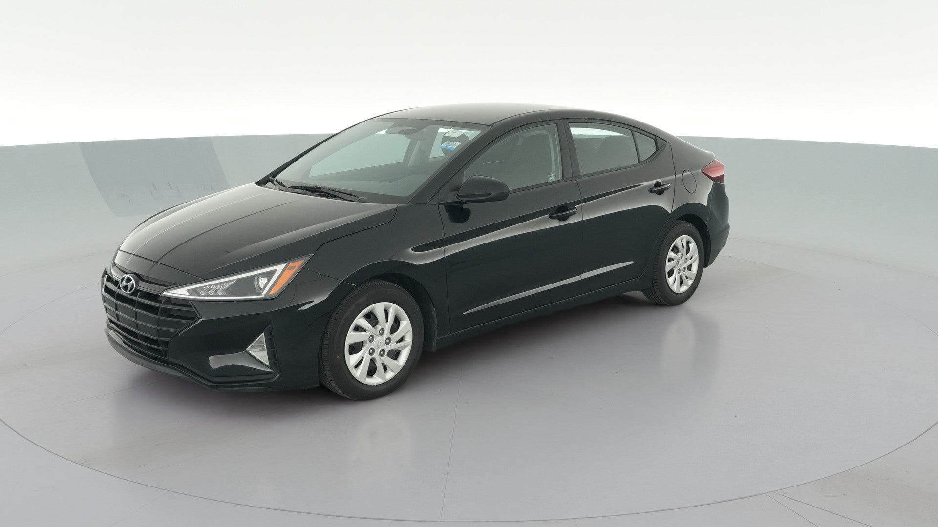 2019 Hyundai Elantra vehicle photo
