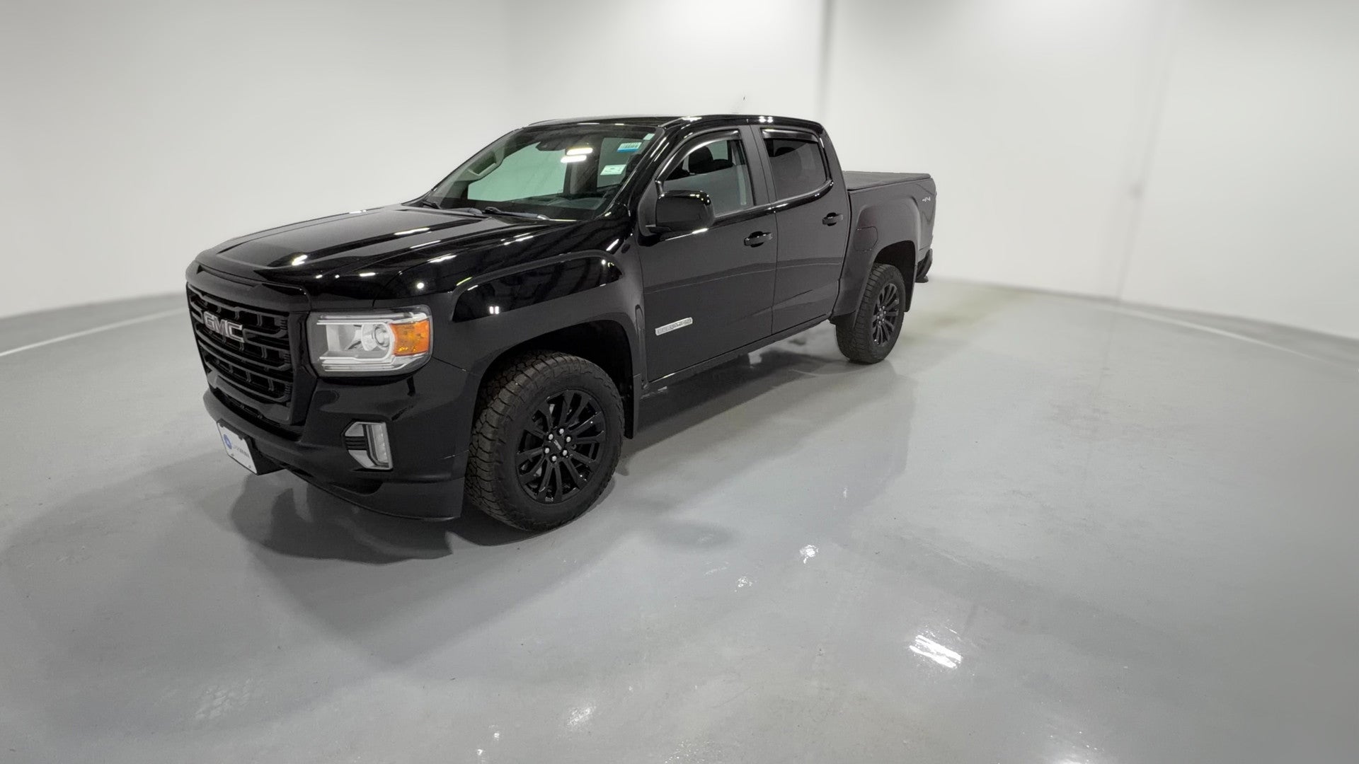 2022 GMC Canyon Crew Cab vehicle photo