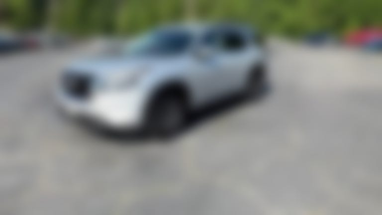 2025 Nissan Pathfinder vehicle photo