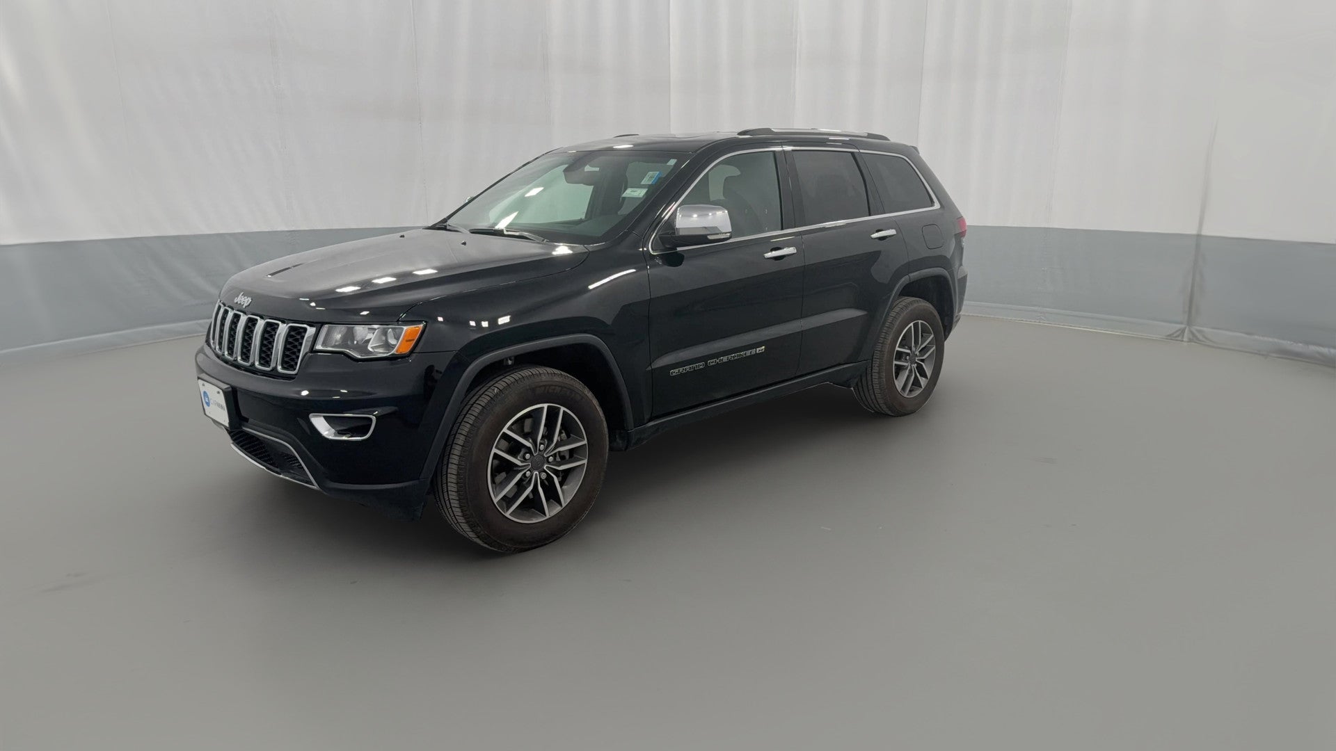 2022 Jeep Grand Cherokee vehicle photo