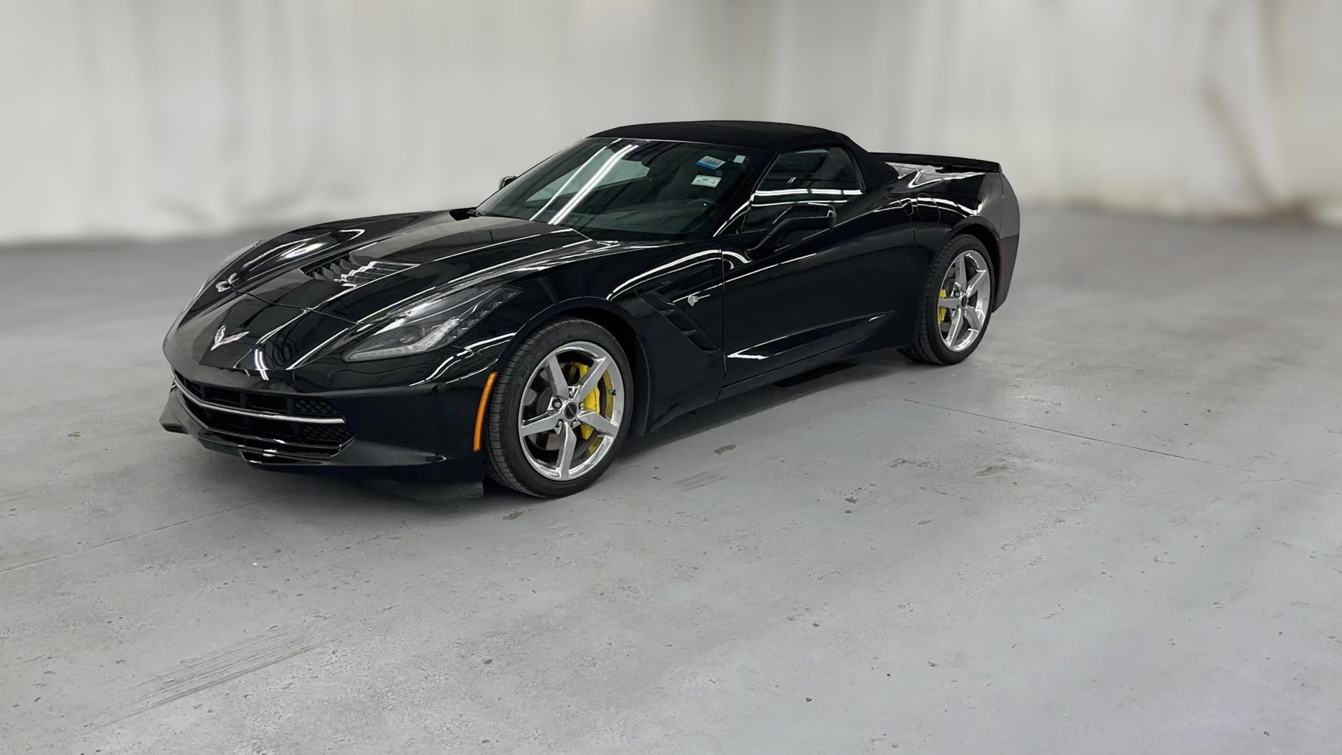 2014 Chevrolet Corvette vehicle photo