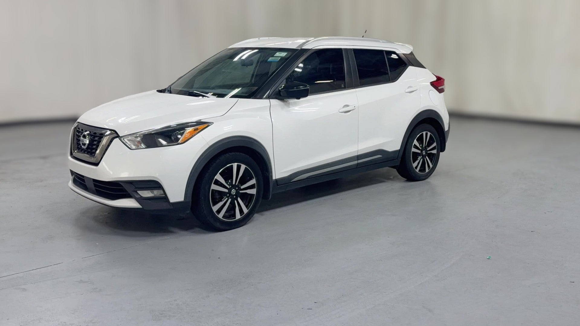 2020 Nissan Kicks vehicle photo