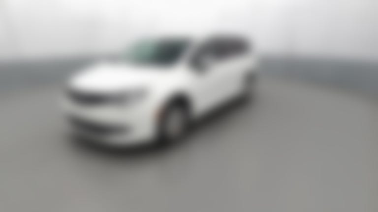 2022 Chrysler Voyager vehicle photo