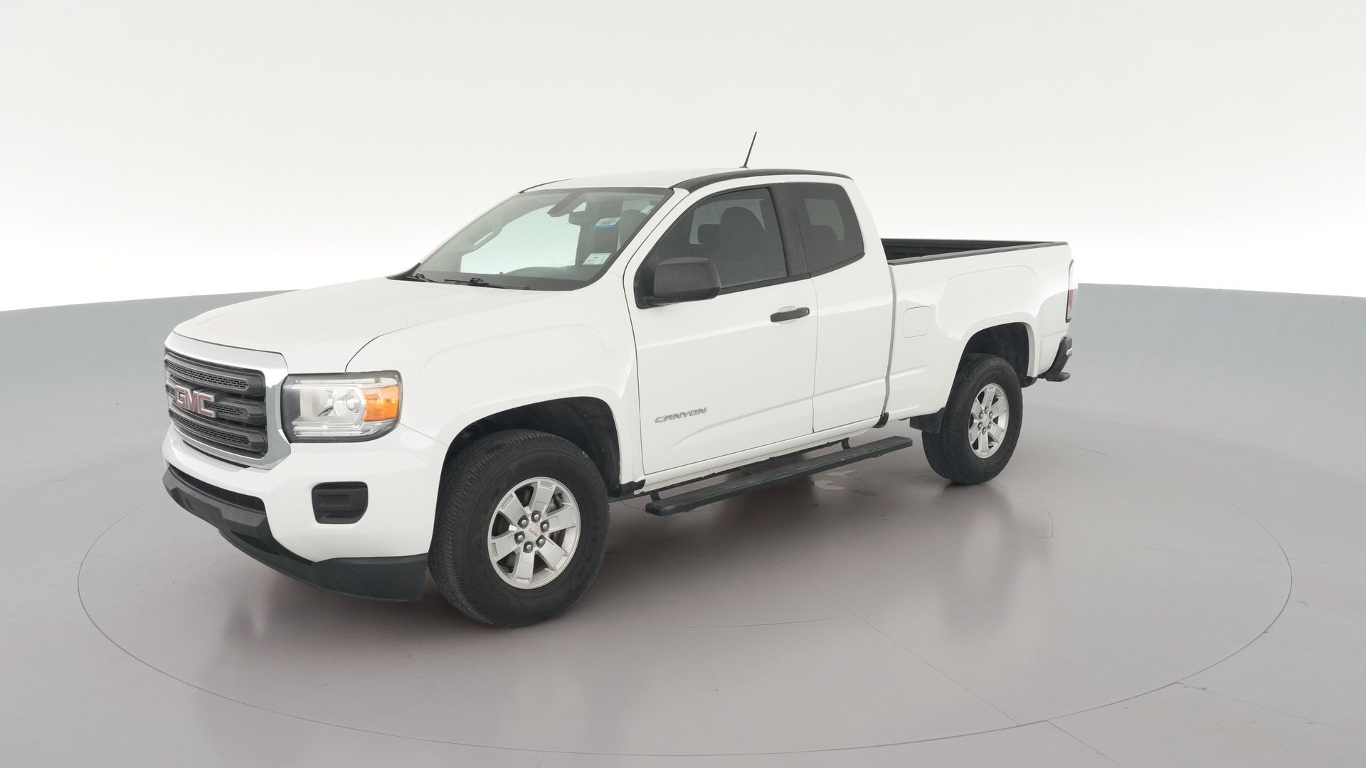 2018 GMC Canyon Extended Cab vehicle photo