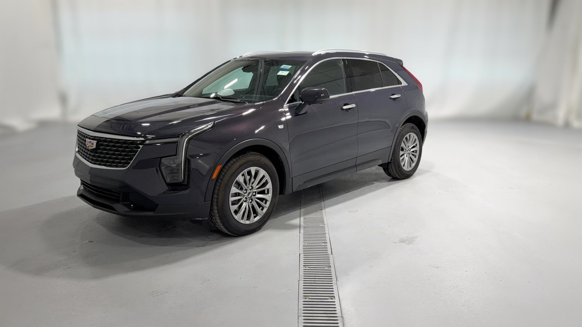 2025 Cadillac XT4 vehicle photo