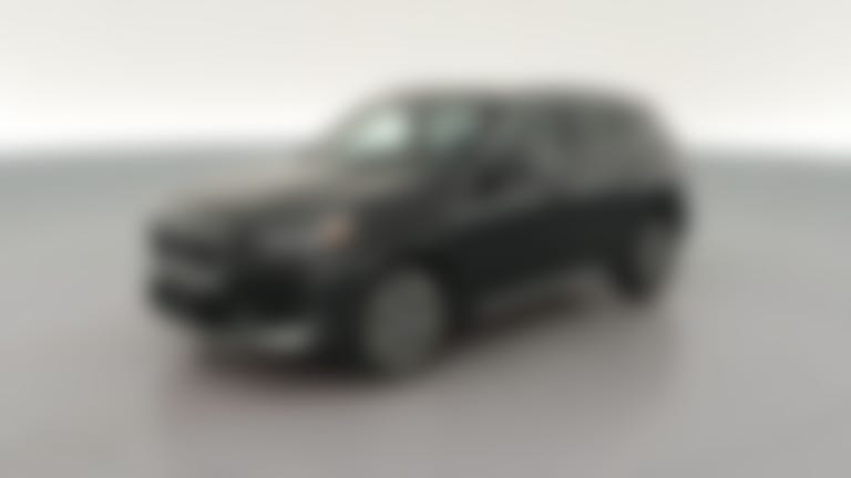 2025 BMW X1 vehicle photo