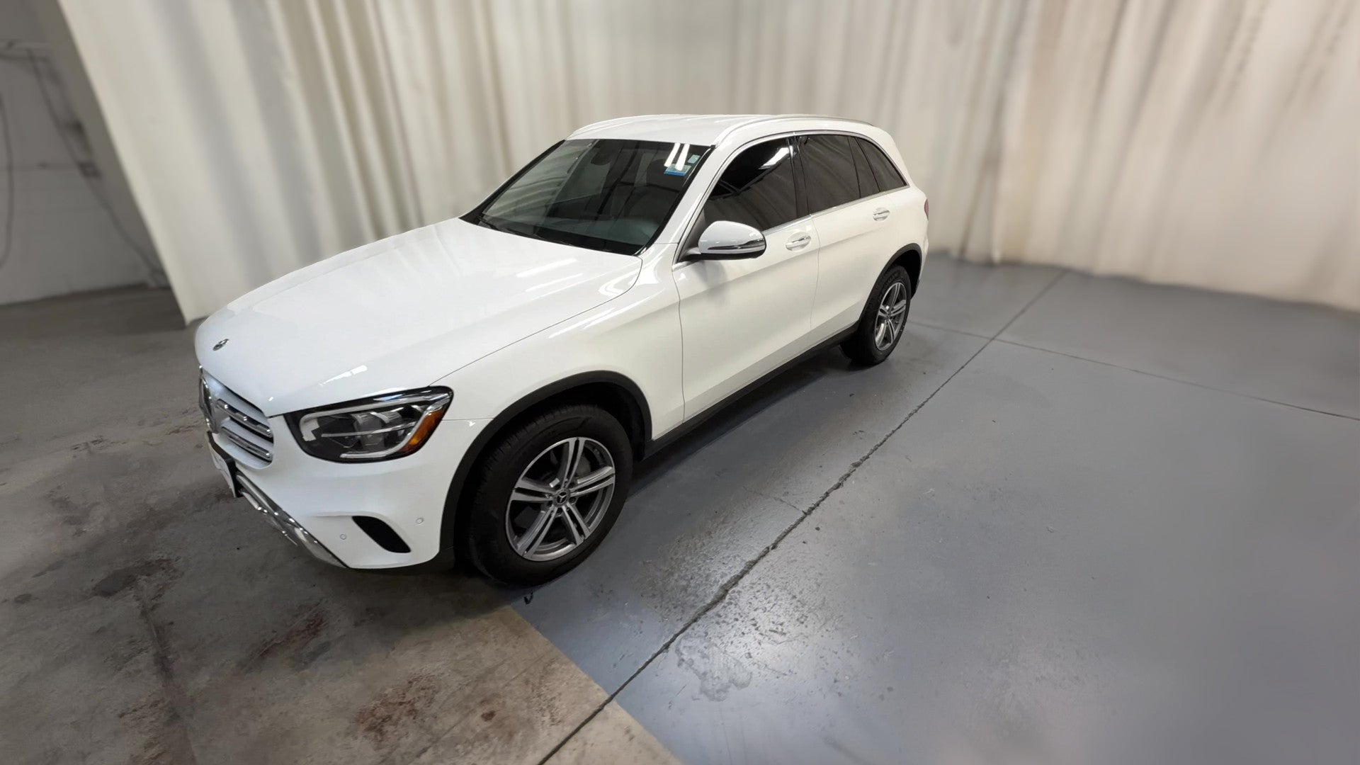 2021 Mercedes-Benz GLC vehicle photo