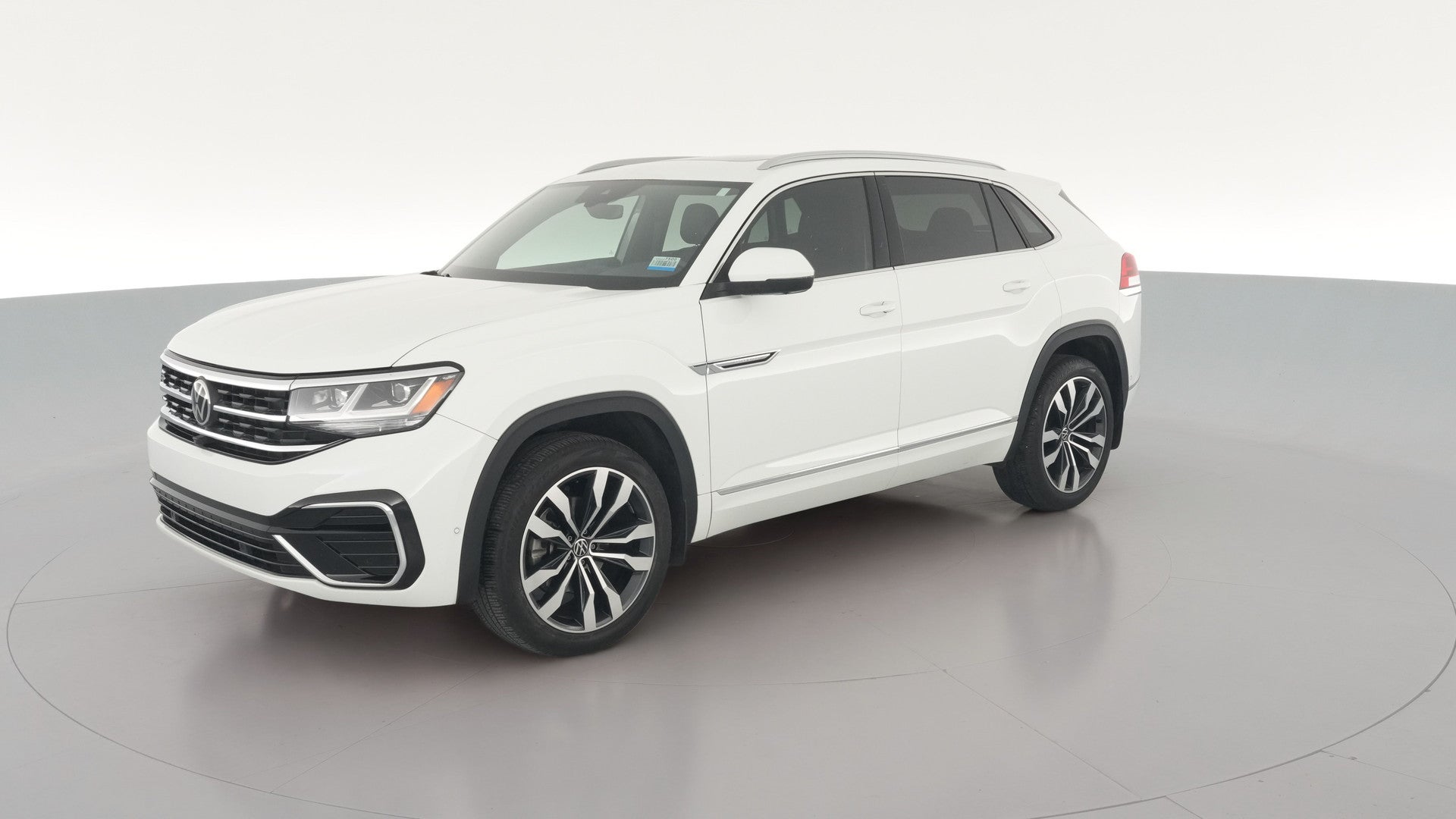2020 Volkswagen Atlas Cross Sport vehicle photo