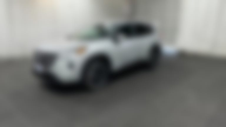 2025 Nissan Rogue vehicle photo