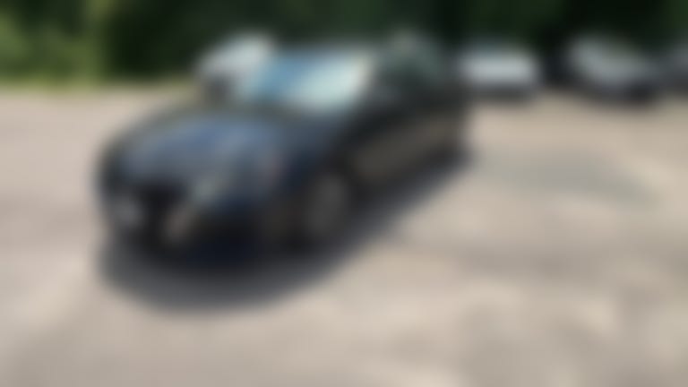2025 Nissan Altima vehicle photo