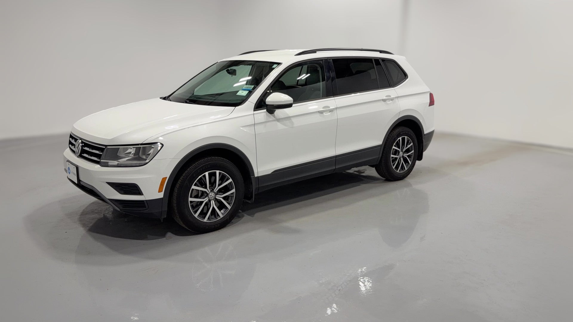 2021 Volkswagen Tiguan vehicle photo