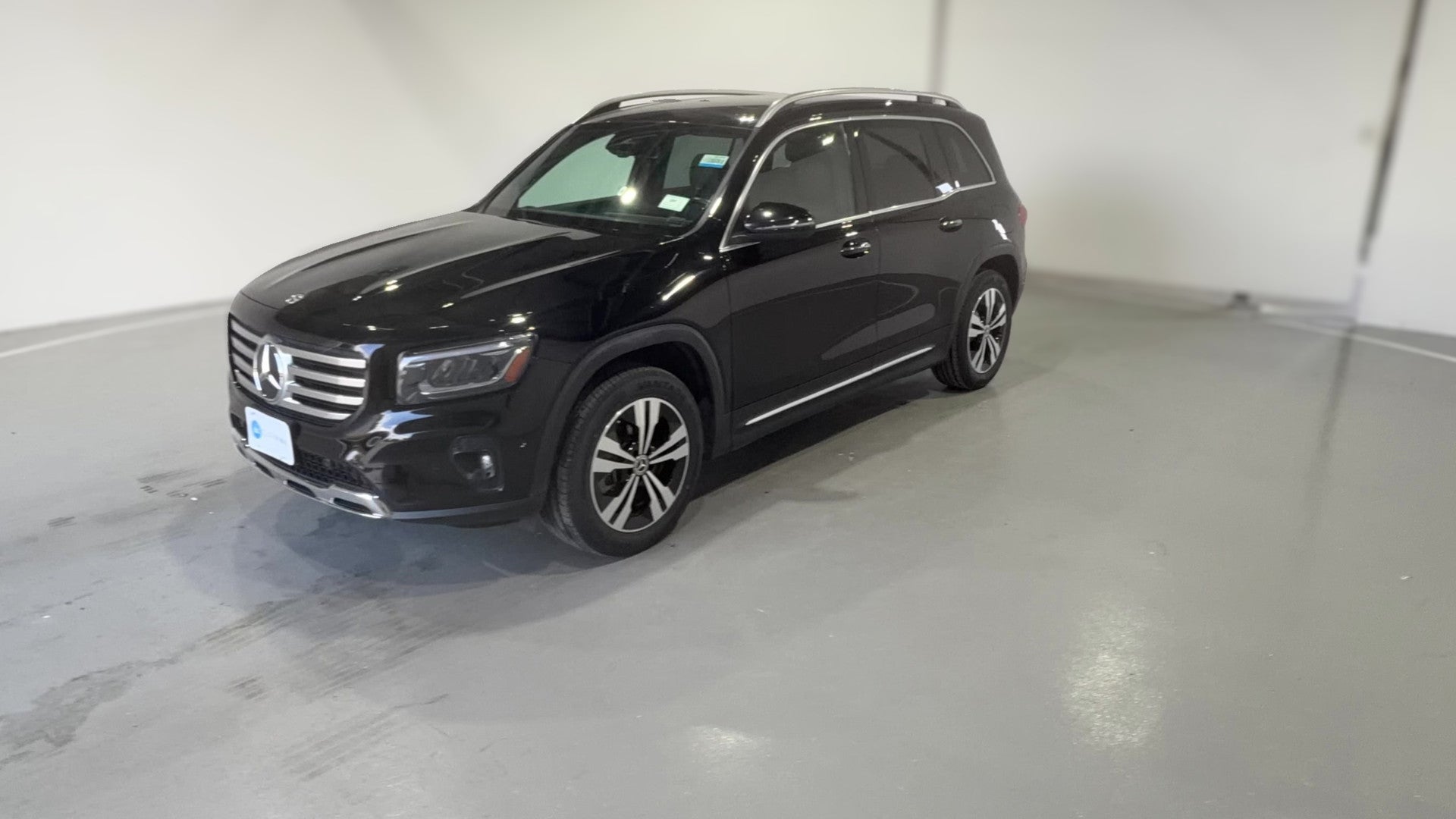 2024 Mercedes-Benz GLB vehicle photo