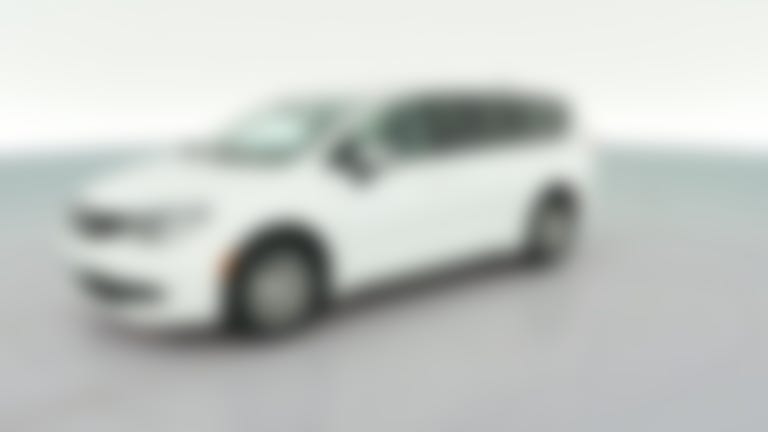 2023 Chrysler Voyager vehicle photo