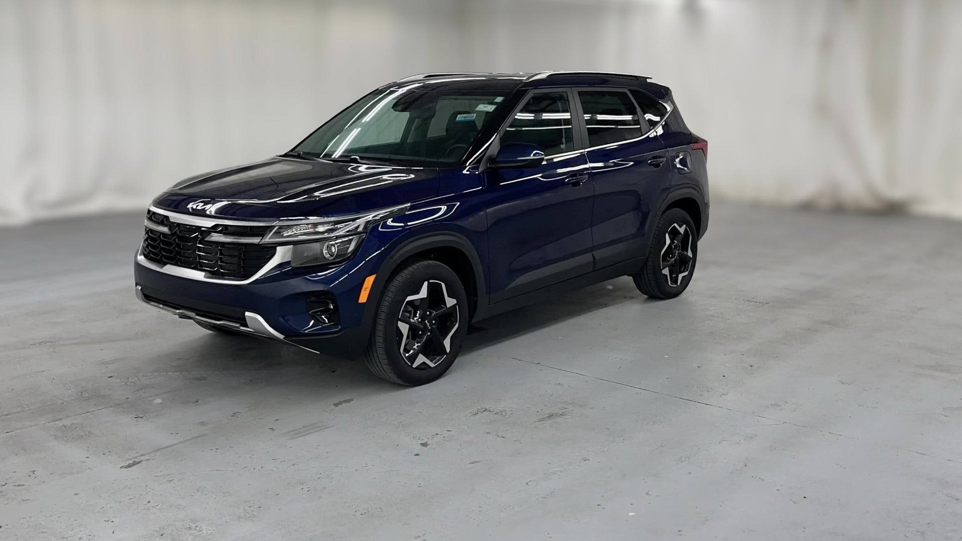 2024 Kia Seltos vehicle photo