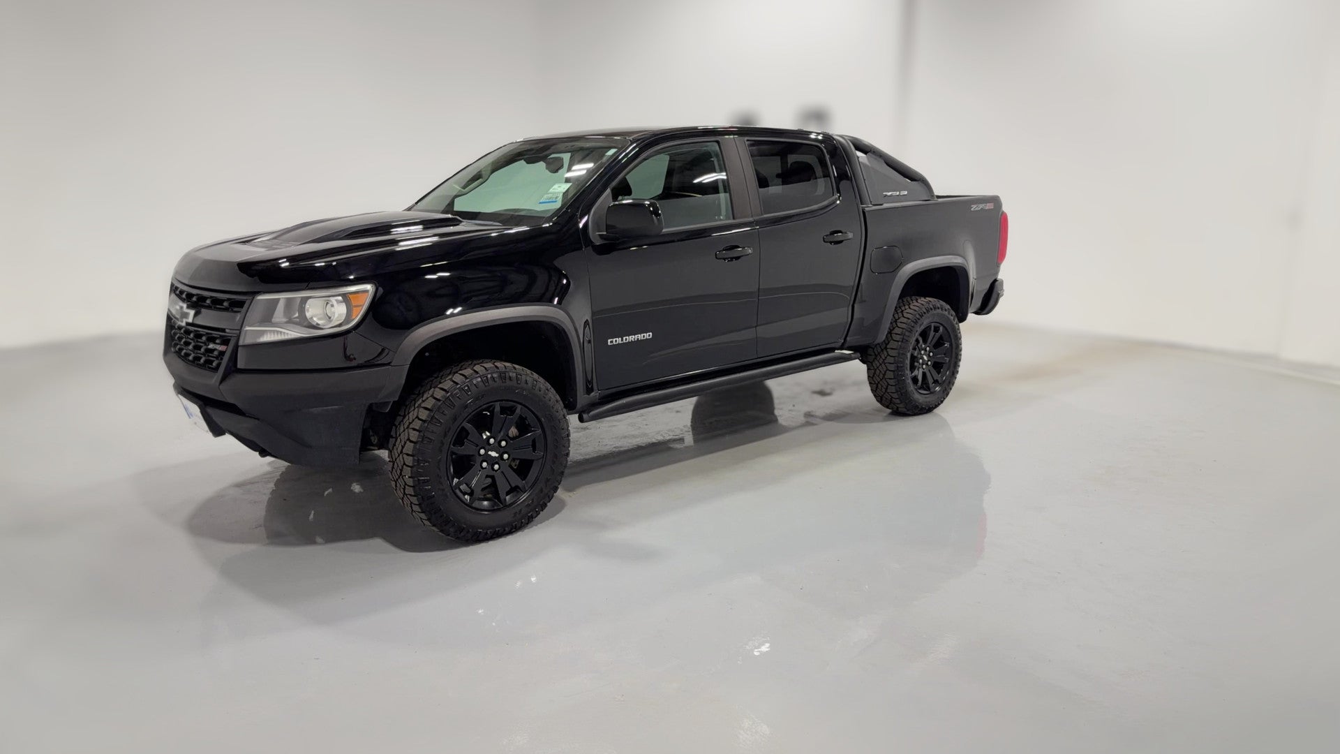 2019 Chevrolet Colorado Crew Cab vehicle photo