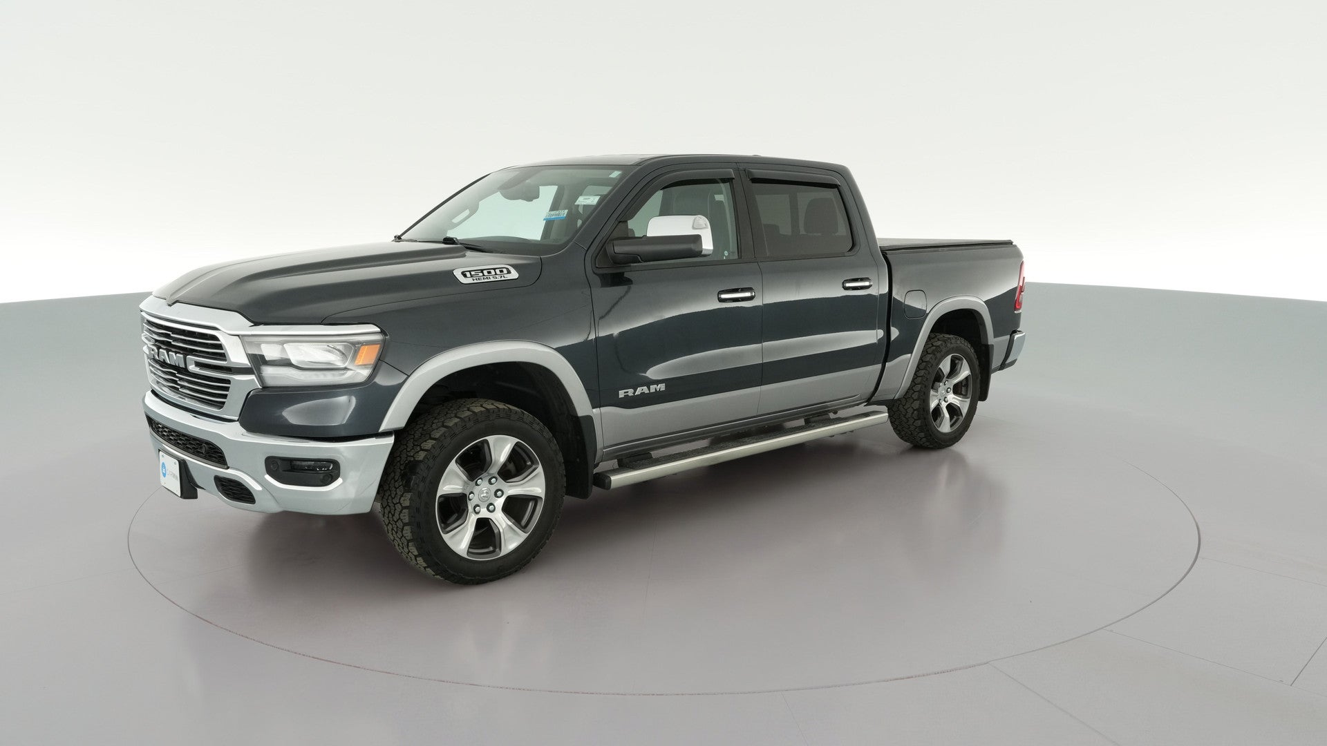 2019 Ram 1500 Crew Cab vehicle photo