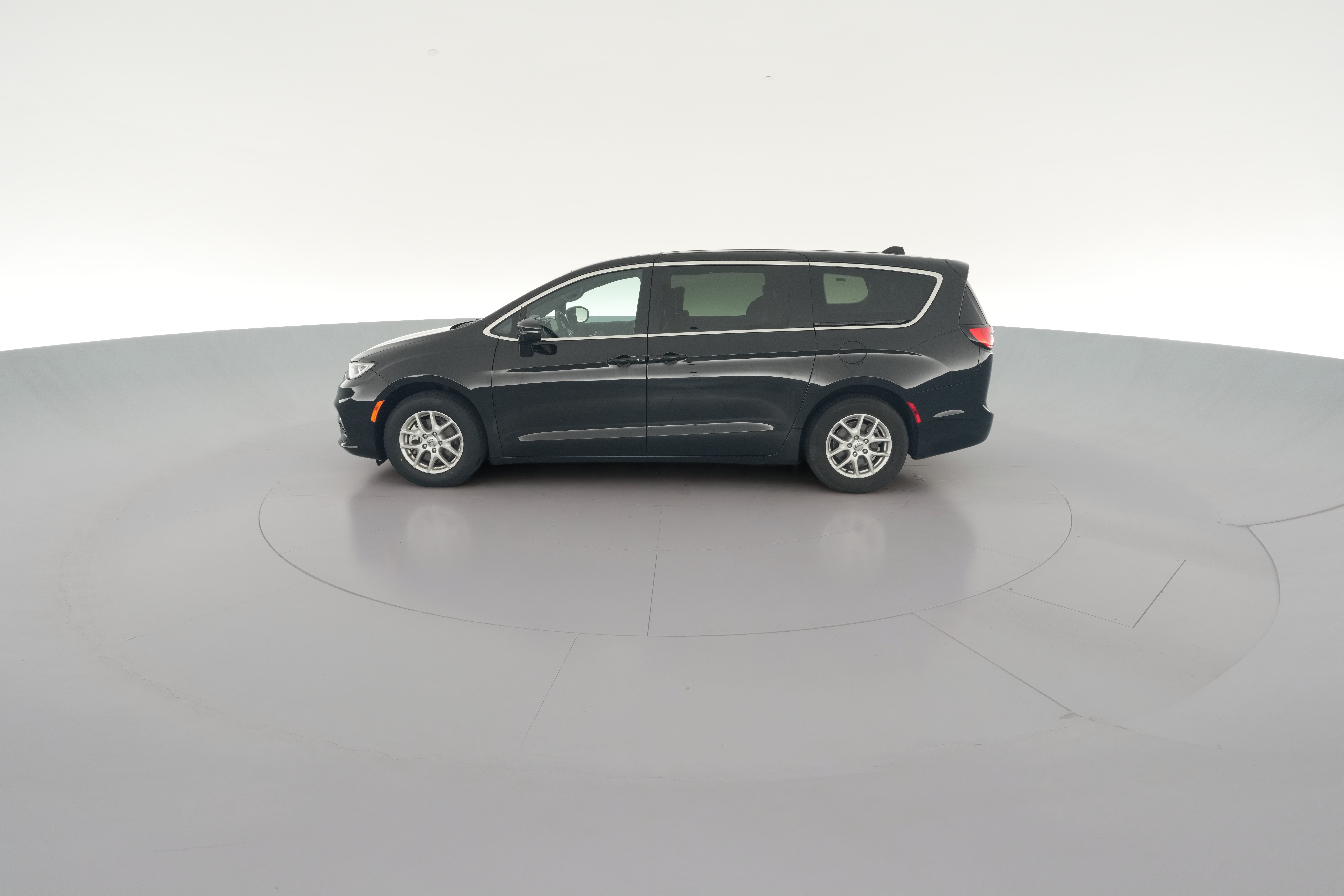 2025 Chrysler Pacifica Select - Photo 33