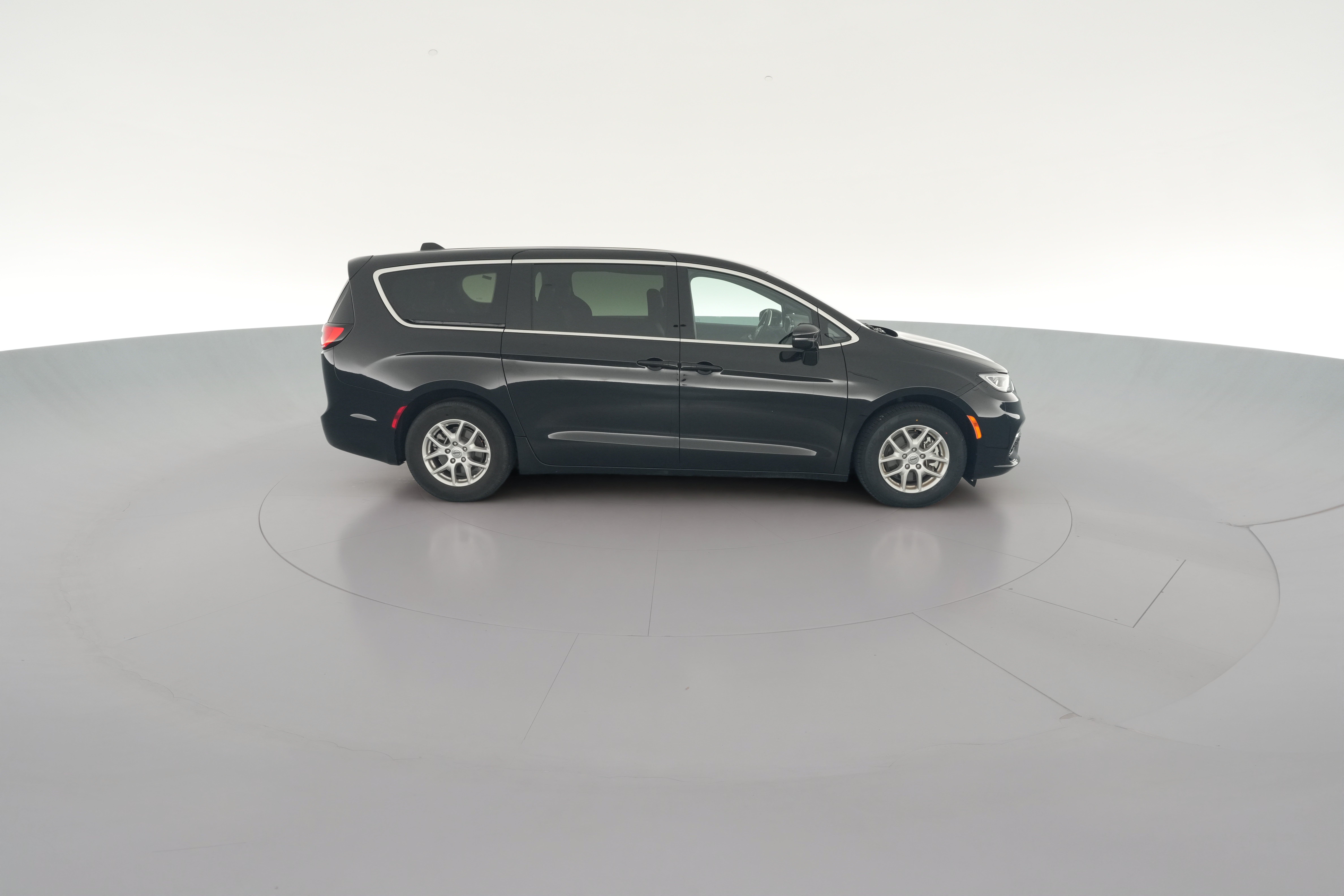 2025 Chrysler Pacifica Select - Photo 41