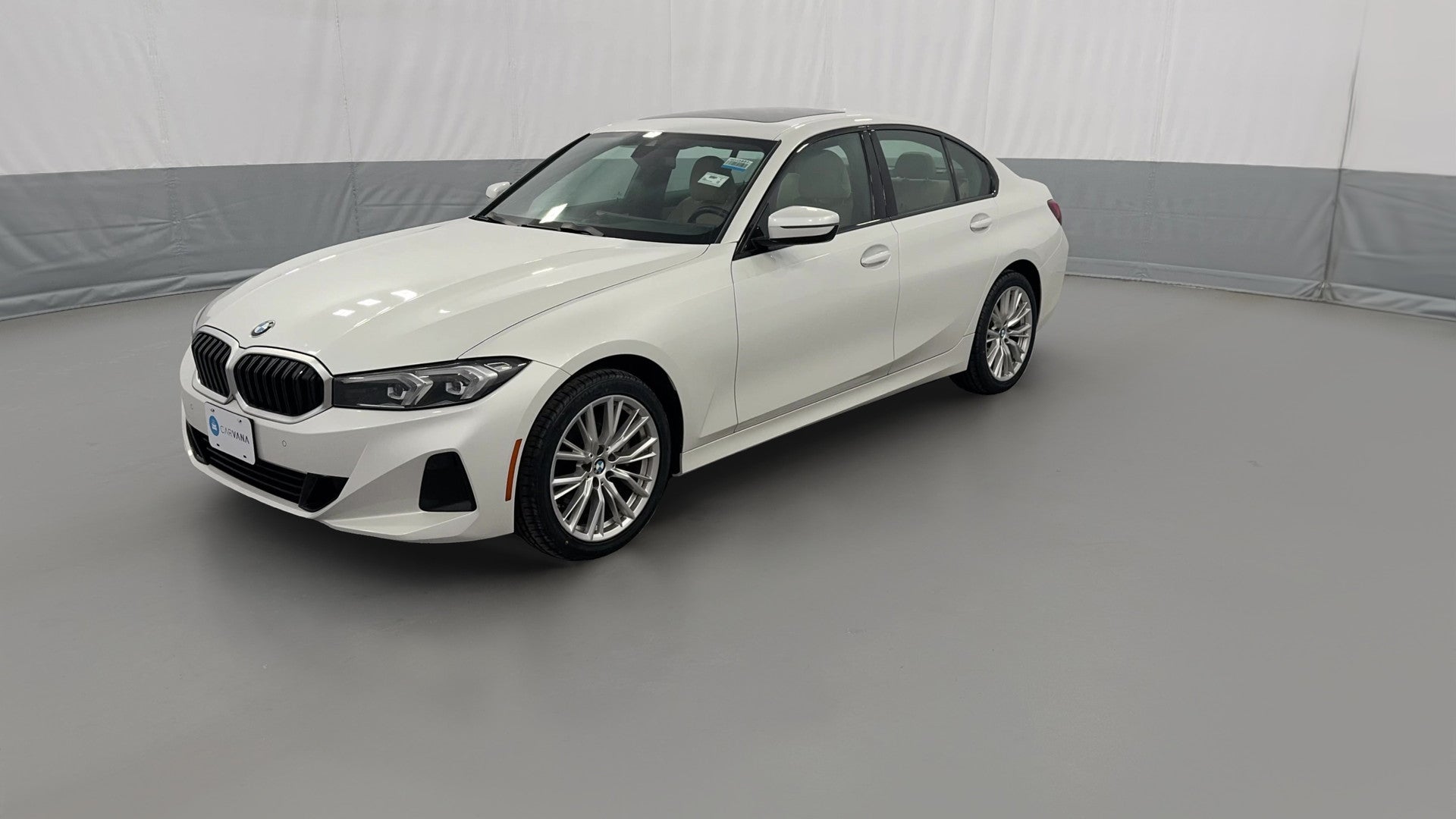 2023 BMW 3 Series vehicle photo