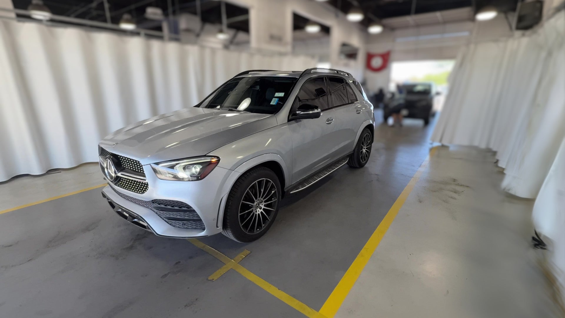 2022 Mercedes-Benz GLE vehicle photo