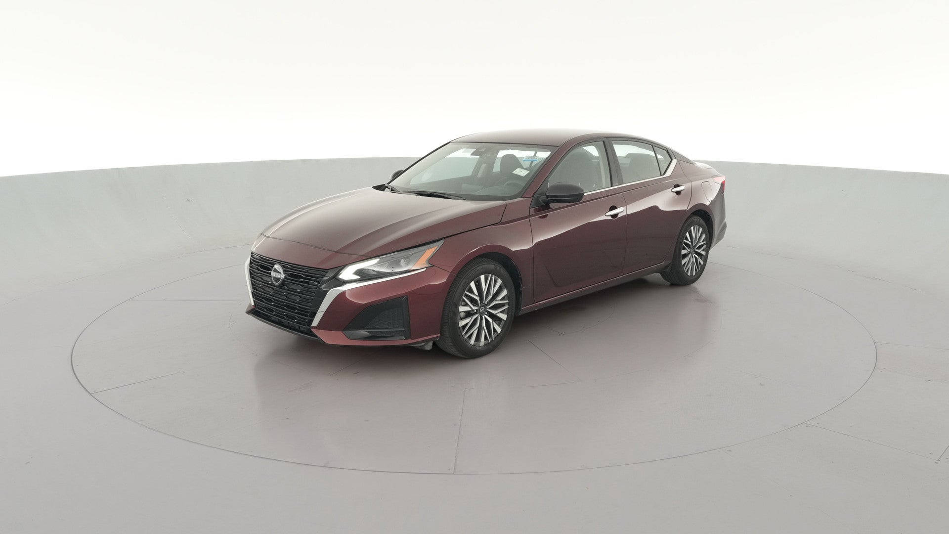 2025 Nissan Altima vehicle photo