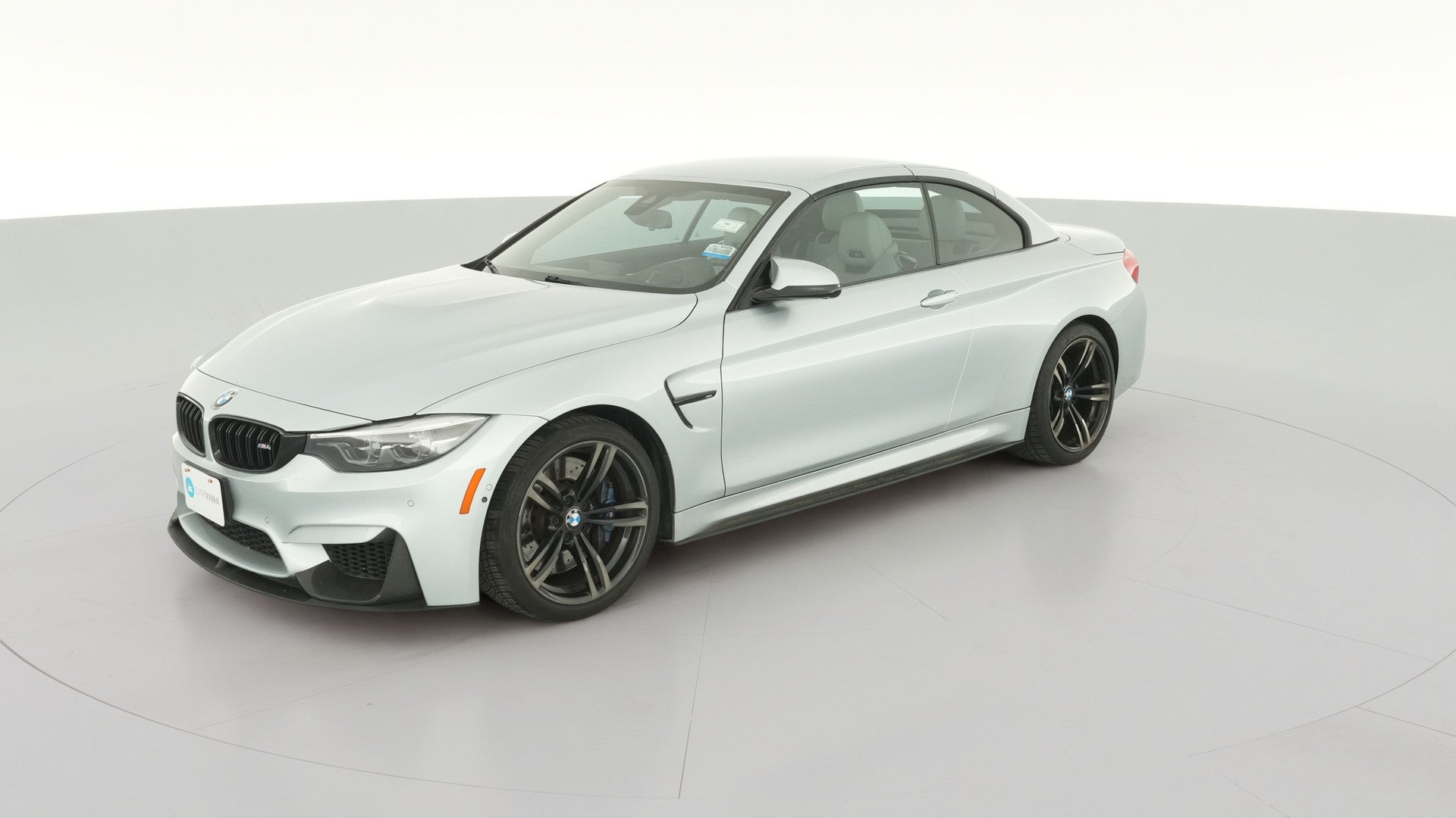 2018 BMW M4 vehicle photo