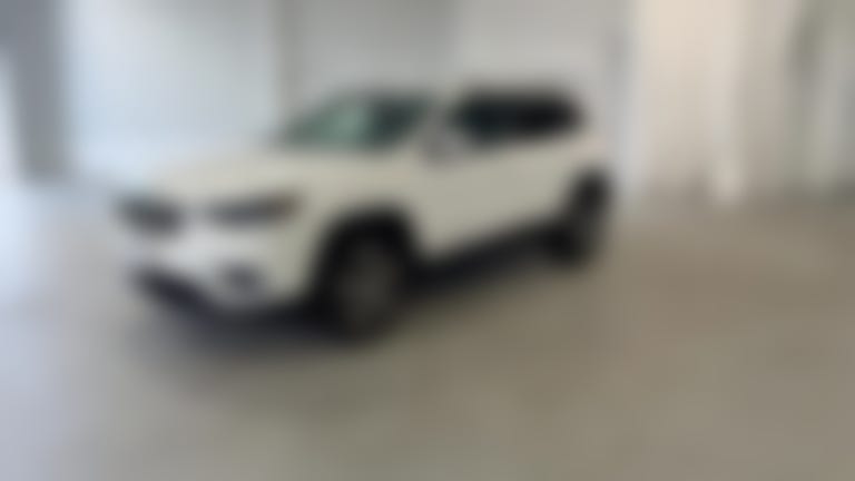 2019 Jeep Cherokee vehicle photo