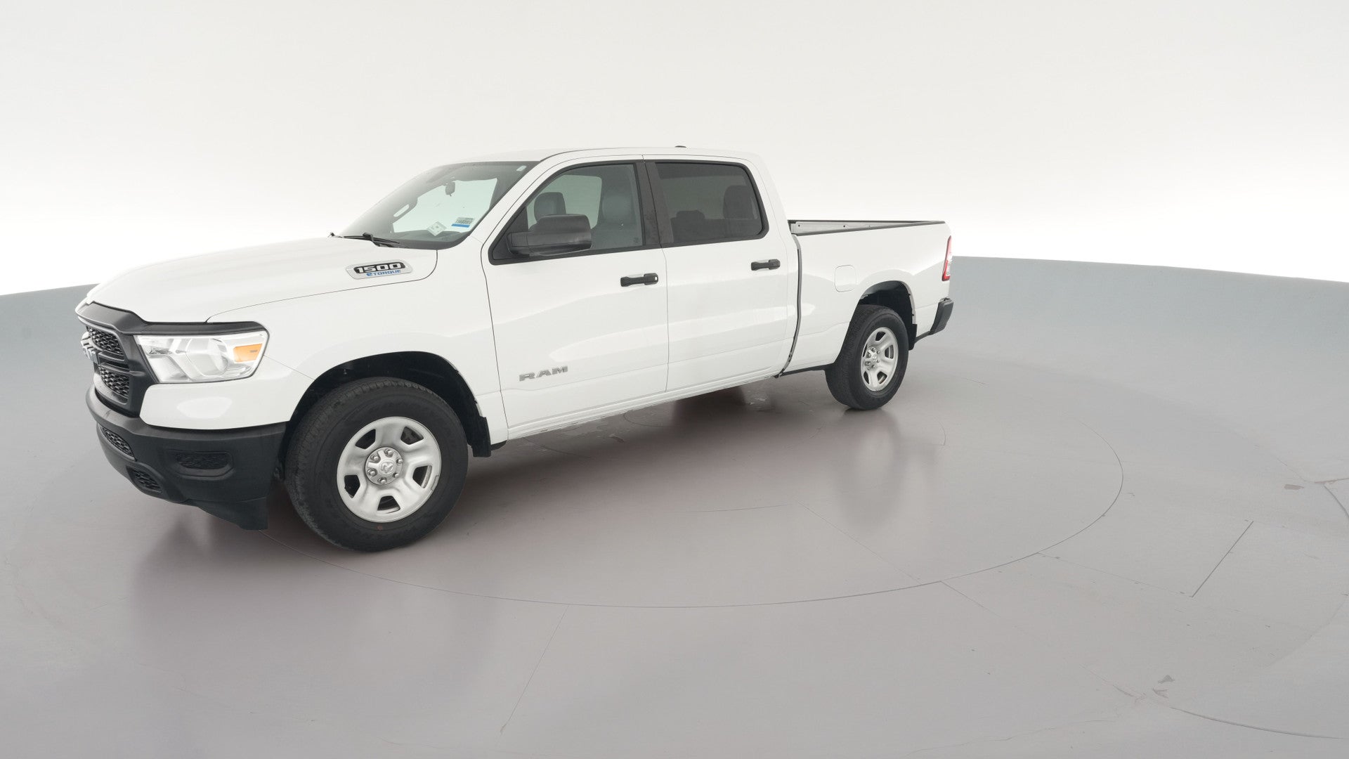 2022 Ram 1500 Crew Cab vehicle photo