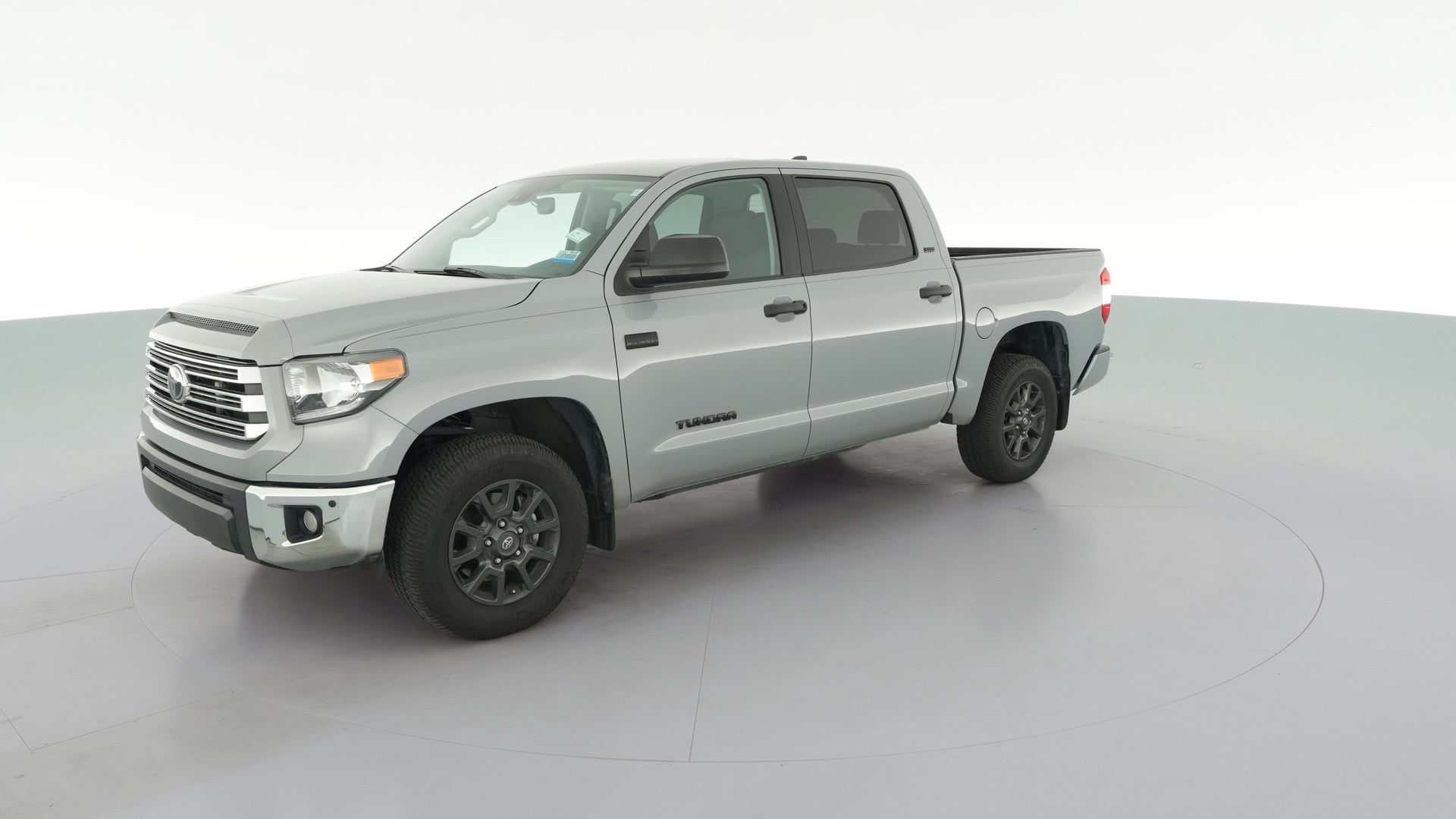 2021 Toyota Tundra CrewMax vehicle photo