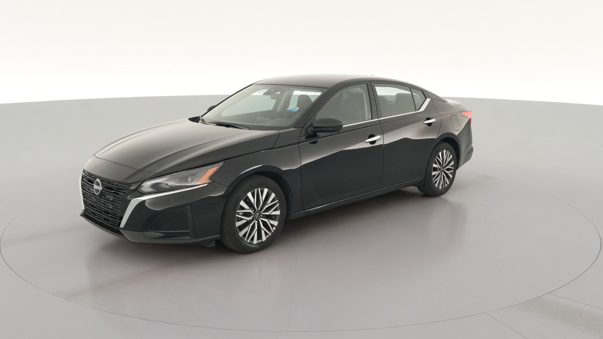 2025 Nissan Altima vehicle photo