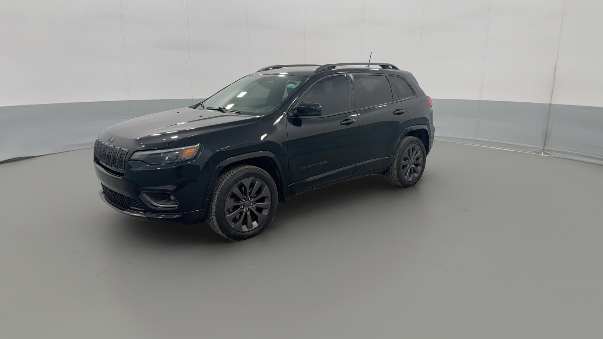 2019 Jeep Cherokee vehicle photo