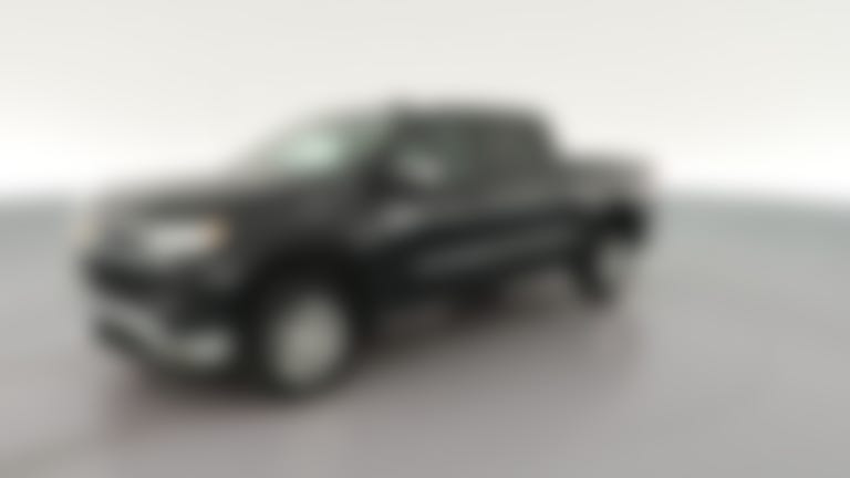 2024 Chevrolet Silverado 1500 Crew Cab vehicle photo
