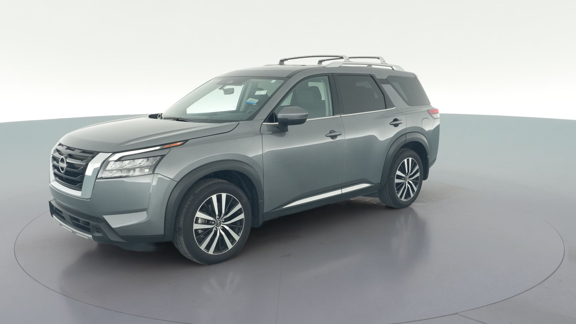 2025 Nissan Pathfinder vehicle photo