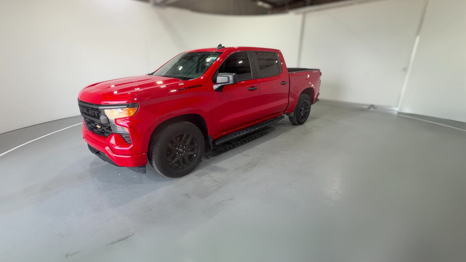 2022 Chevrolet Silverado 1500 Crew Cab vehicle photo