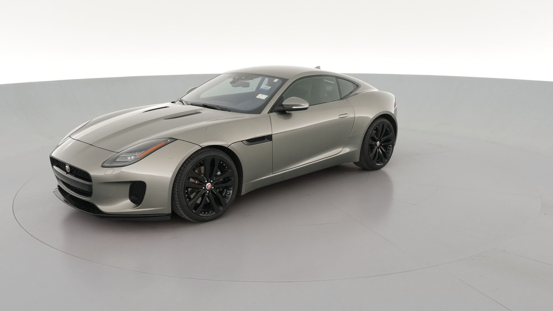 2020 Jaguar F-TYPE vehicle photo