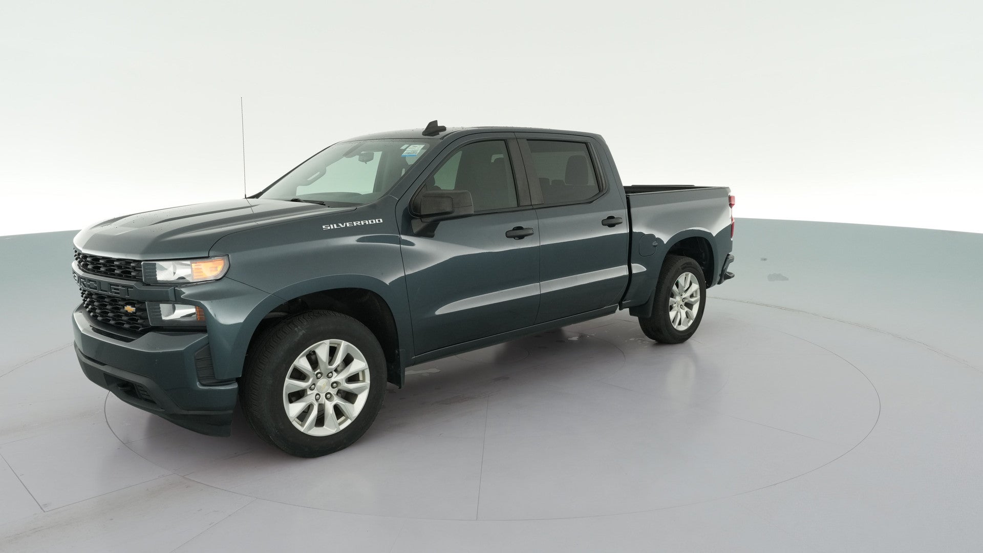 2021 Chevrolet Silverado 1500 Crew Cab vehicle photo