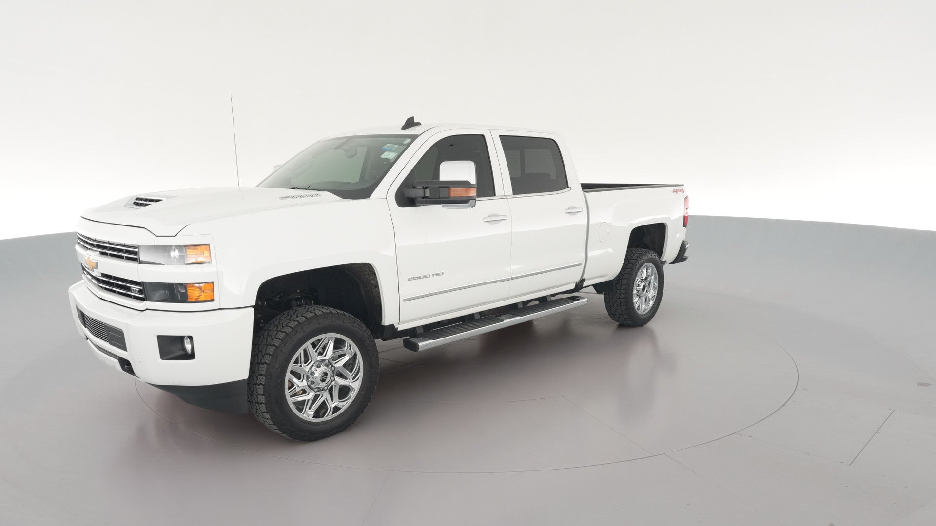 2017 Chevrolet Silverado 2500 HD Crew Cab vehicle photo
